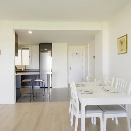Contemporary 2 Bedroom In Nueva Andalucia Apartment *