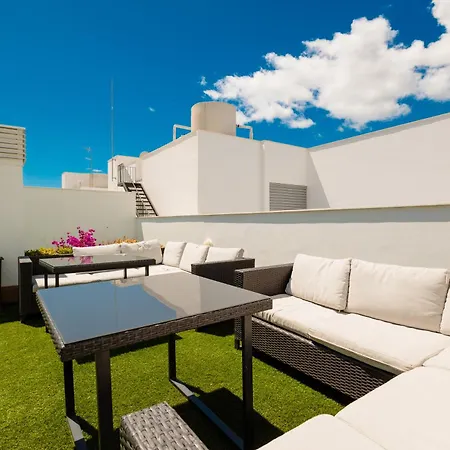Contemporary 2 Bedroom In Nueva Andalucia *
