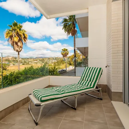 Contemporary 2 Bedroom In Nueva Andalucia Marbella
